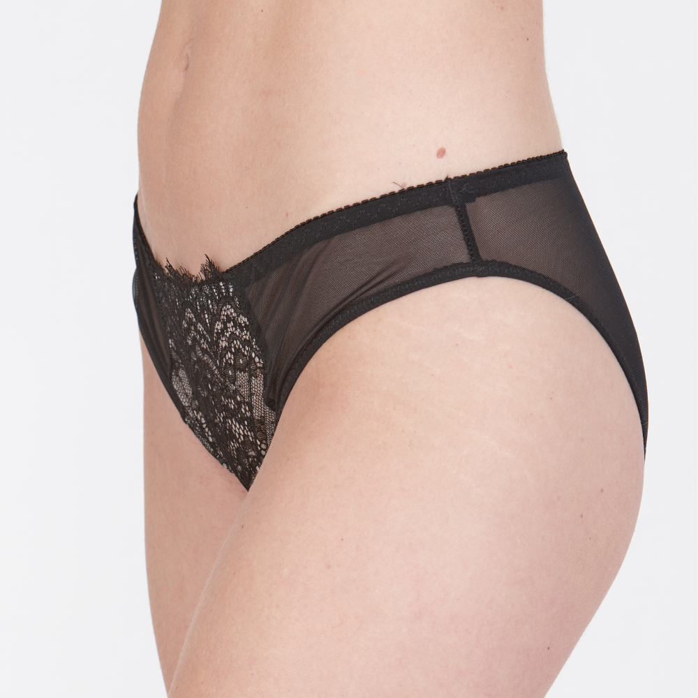 Lila Brief