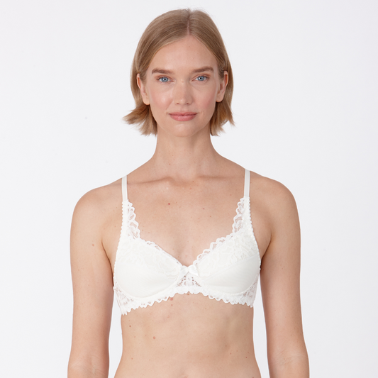 The Little Women Victoria High Apex Non-Wired Medium Removable Padded Bra