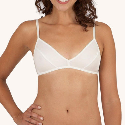 Silhouette LC6 - La Chica Soft Cup Bra - Perfect First Bra For Teens